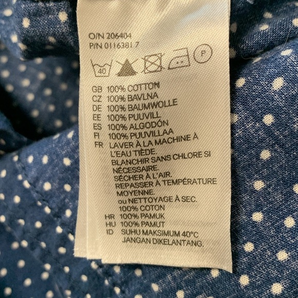 H&M blue w white polka dot button down shirt w two ways of wearing sleeves - Picture 12 of 12